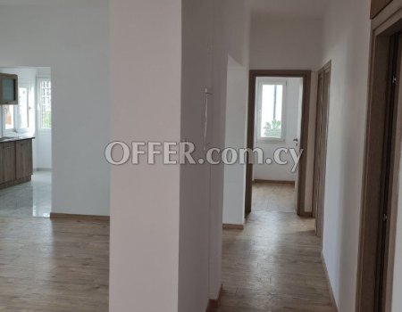 Apartment – 3 bedroom for sale, Strovolos area, near Eleutherias square, Nicosia - 2