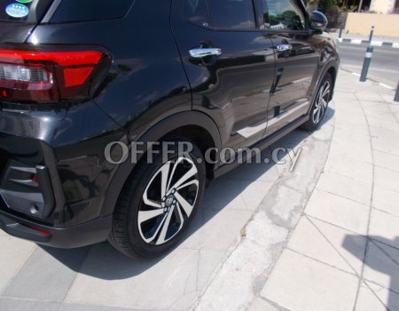 2020 Toyota RAIZE 1.0L Petrol Automatic SUV - 8