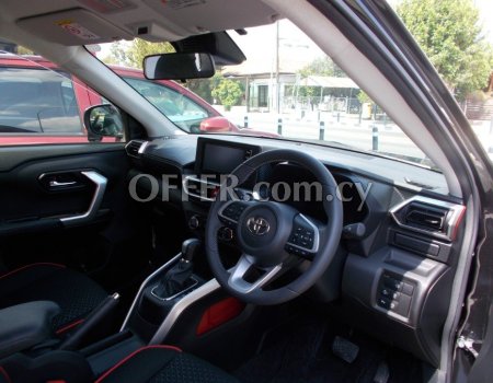 2020 Toyota RAIZE 1.0L Petrol Automatic SUV - 7