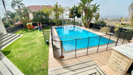 5 Bedroom Villa + Play Room Panoramic Views - 4