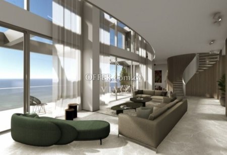 MODERN FIVE BEDROOM  PENTHOUSE ON THE SEAFRONT