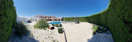 Luxury Villa in Larnaca - 8