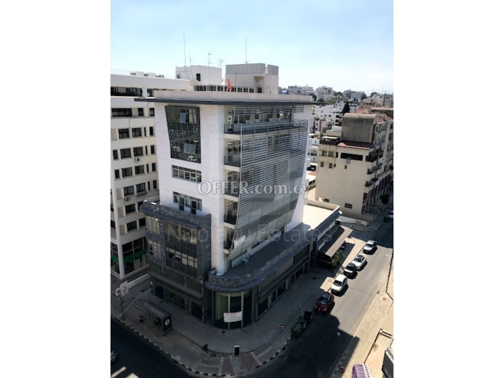 Whole floor office space in Nicosia s town center - 6