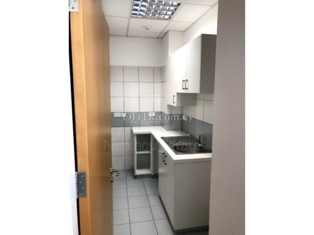 Whole floor office space in Nicosia s town center - 10