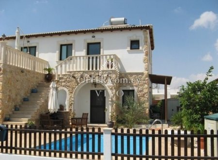 THREE BEDROOM SEMI-DETACHED HOUSE IN VRYSOULLES