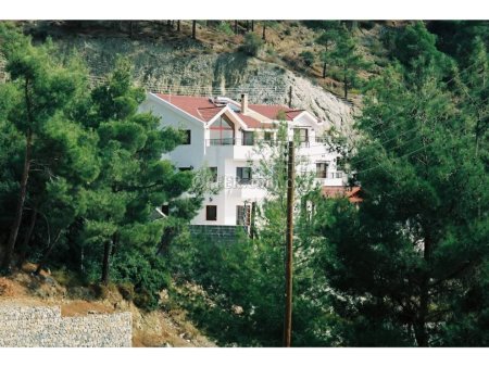 Beautiful Retreat Villa in Moniatis Limassol Cyprus - 1