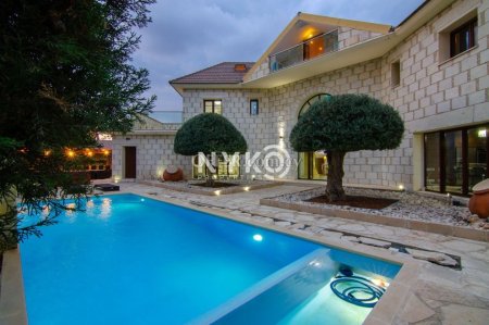 5 bedroom detached house furnished - 6