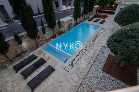 5 bedroom detached house furnished - 9