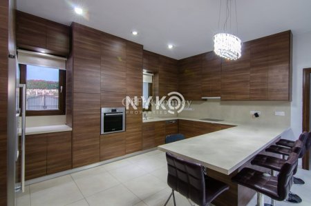 5 bedroom detached house furnished - 15