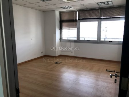 Whole floor office space in Nicosia s town center - 8