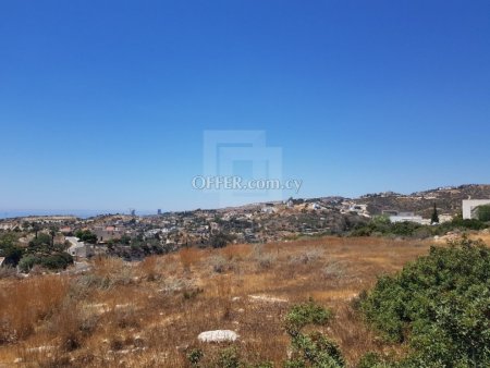 864 sq.m. plot with unobstructed sea views in Ayios Tychonas area of Limassol - 3