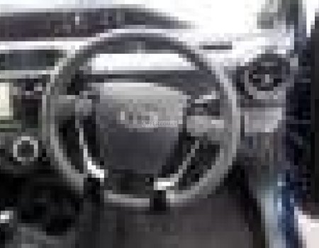 2019 Toyota AQUA 1.5L Automatic Hatchback - 9