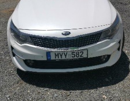 2017 KIA Optima 1.7L Diesel Automatic Sedan - 1