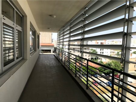 Whole floor office space in Nicosia s town center - 4