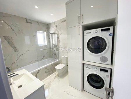 Luxury 3 bed. Semi Detached House near Ajax Hotel - 3