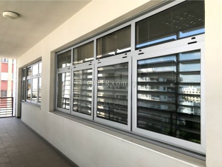 Whole floor office space in Nicosia s town center - 3