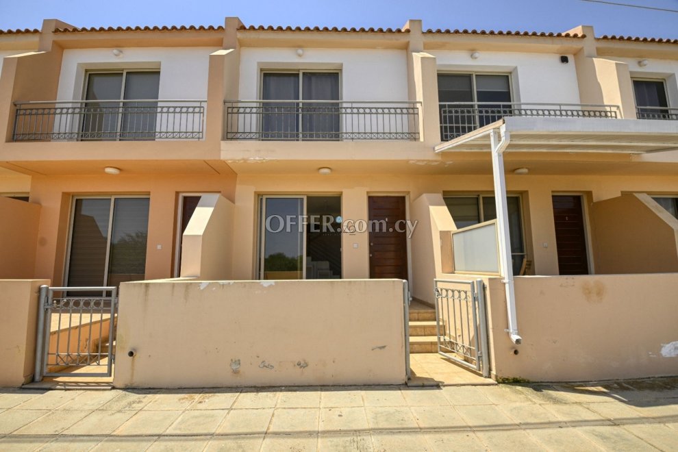 2 Bed Townhouse for Sale in Paralimni, Ammochostos - 1