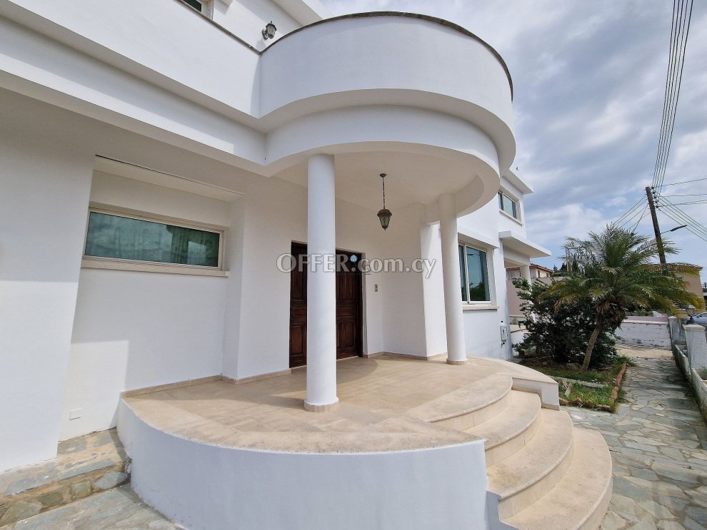 4 Bed House for Sale in Oroklini, Larnaca - 9