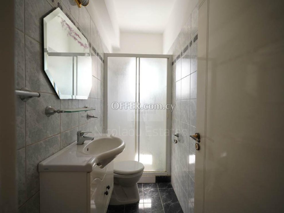 Four Bedroom House with Basement For Sale in Palouriotissa Nicosia - 7