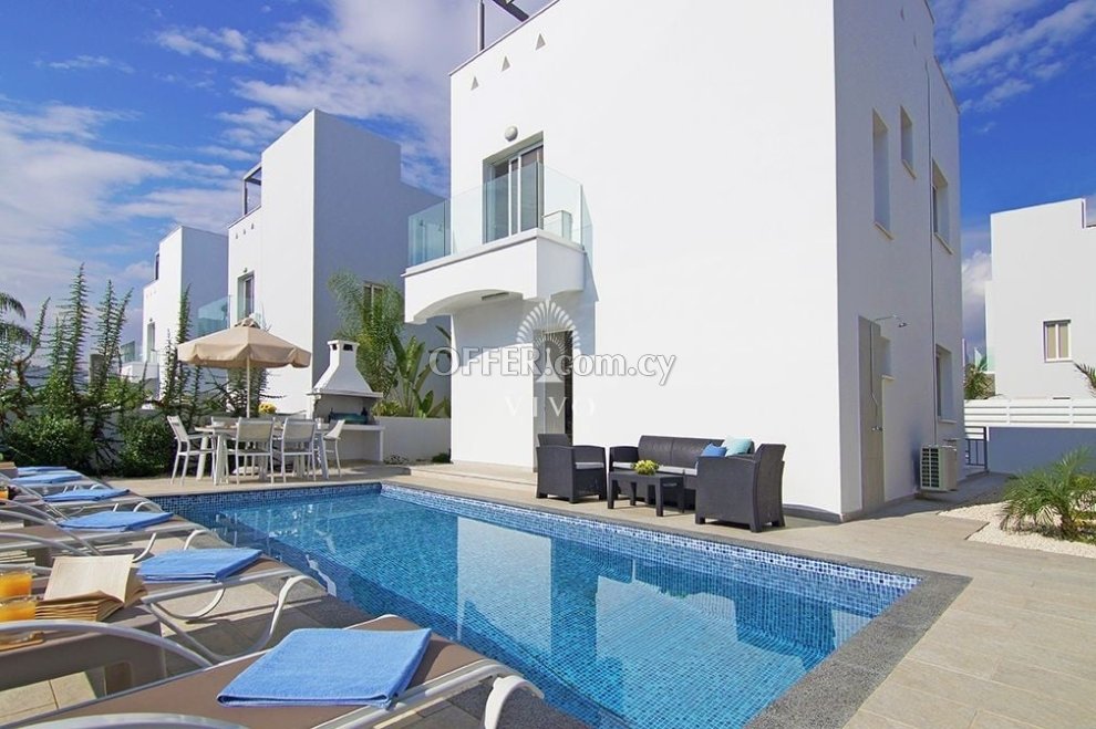 3 BEDROOM DETACHED VILLA WITH ROOF GARDEN AND SWIMMING POOL IN AYIA NAPA - 7