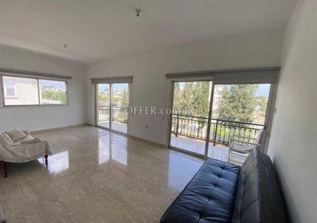 New For Sale €159,000 Apartment 3 bedrooms, Retiré, top floor, Egkomi Nicosia - 1