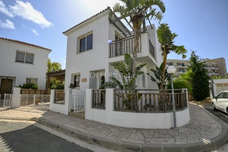 3 Bed Detached Villa for Sale in Protaras, Ammochostos - 1