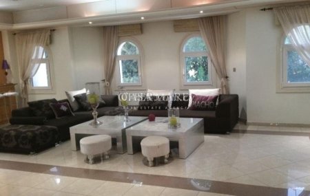 5 bedrooms House in Lakatameia