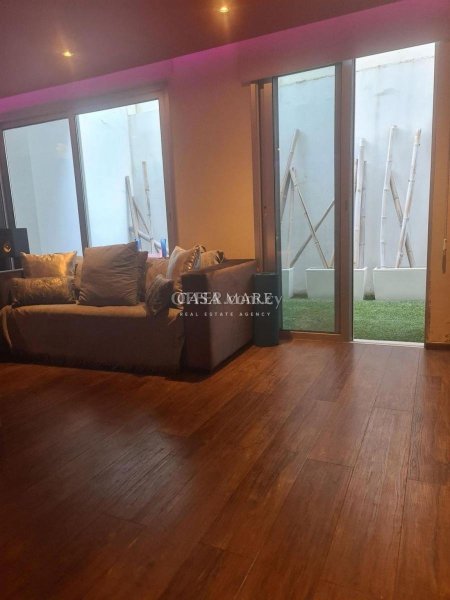 4 bedrooms Apartment in Strovolos