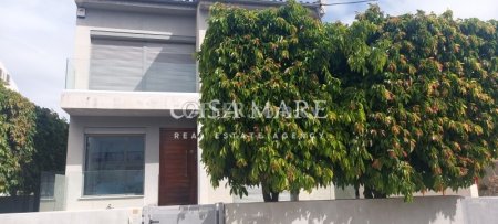 Detached house available for rent
