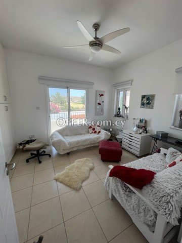 4 Bedroom House  In Pyla, Larnaca - 7