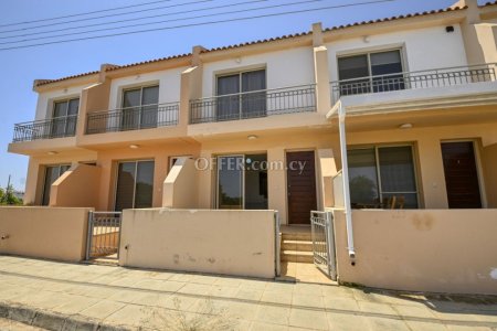 2 Bed Townhouse for Sale in Paralimni, Ammochostos - 11