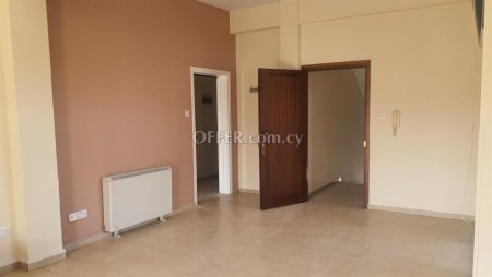 New For Sale €320,000 Apartment 3 bedrooms, Whole Floor Lakatameia, Lakatamia Nicosia - 11