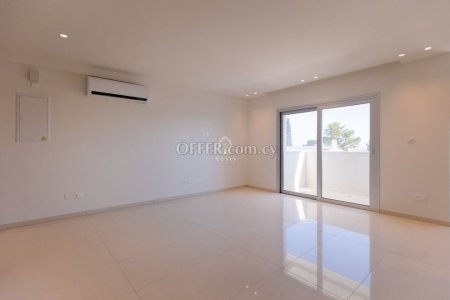 MODERN 2-BEDROOM DUPLEX APARTMENT WITH COMMUNAL ROOF TERRACE IN GERMASOGEIA AREA - 11