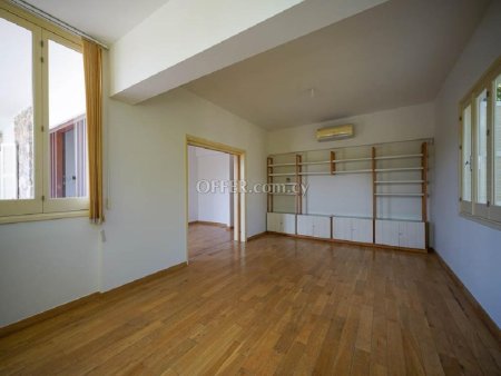 New For Sale €725,000 House 4 bedrooms, Detached Nicosia (center), Lefkosia Nicosia - 8