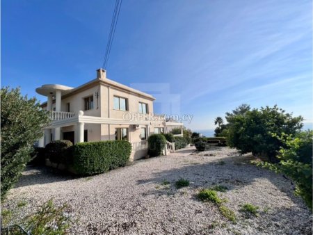 Beautiful Five Bedroom Villa with Sea View in Agios Tychonas - 5