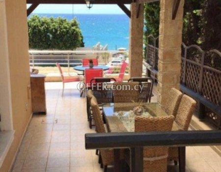 5 bed room beach villa for rent - 5