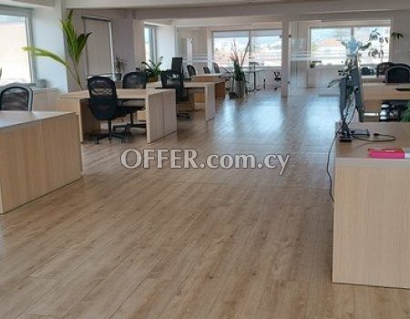 Stunning High tech sea front office 330m2