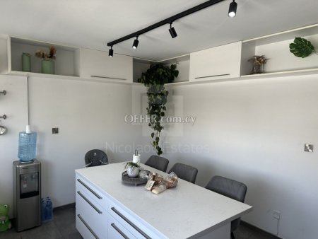 Three Bedroom fully Renovated Apartment of Makarios Av. Nicosia - 5
