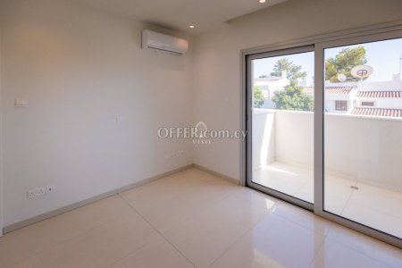 MODERN 2-BEDROOM DUPLEX APARTMENT WITH COMMUNAL ROOF TERRACE IN GERMASOGEIA AREA - 5