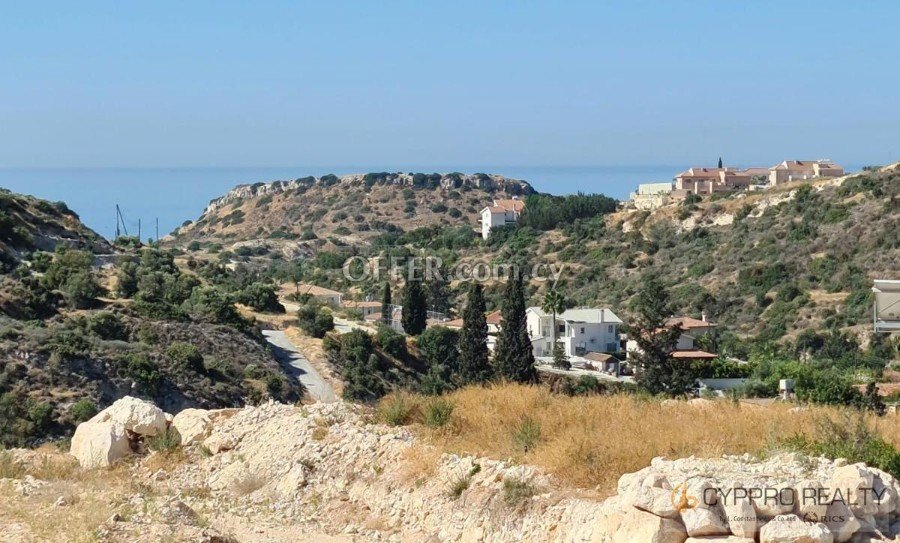 Residential Plot in Agios Tychonas - 1