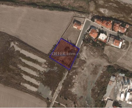 Residential Field close to the Sea - 2
