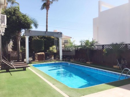 Five bedroom Villa for sale in Linopetra Columbia area. - 5