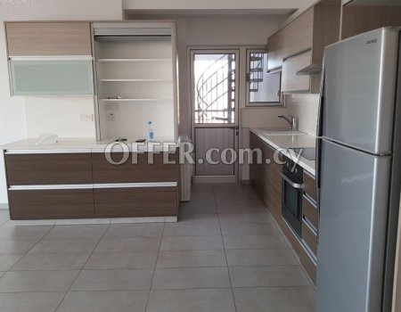 For Sale, Three-Bedroom Apartment in Dali - 9
