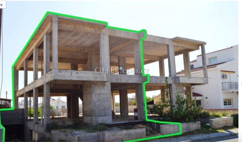 6 Bed House for Sale in Agioi Anargyroi, Larnaca - 2