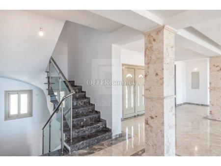 Elegant Exlusive 7 Bedrooms Villa in Peyia - 8