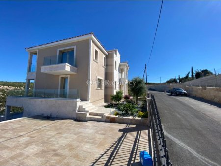 Luxury 6 bedrooms villa in Peyia - 4