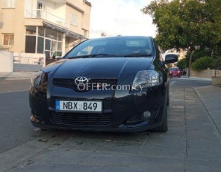 2008 Toyota Auris 2.2L Diesel Manual Hatchback