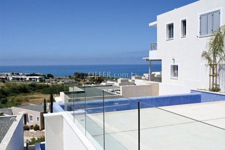 3 bed house for sale in Chloraka Pafos