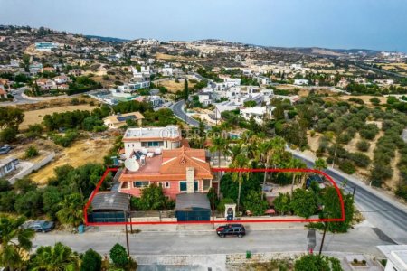 Two storey house in Agios Tychonas Limassol - 1