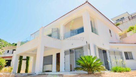 4 bed house for sale in Kamares Village Pafos - 8